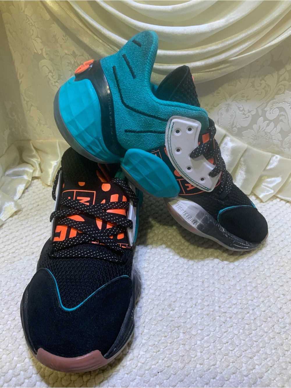 ADIDAS